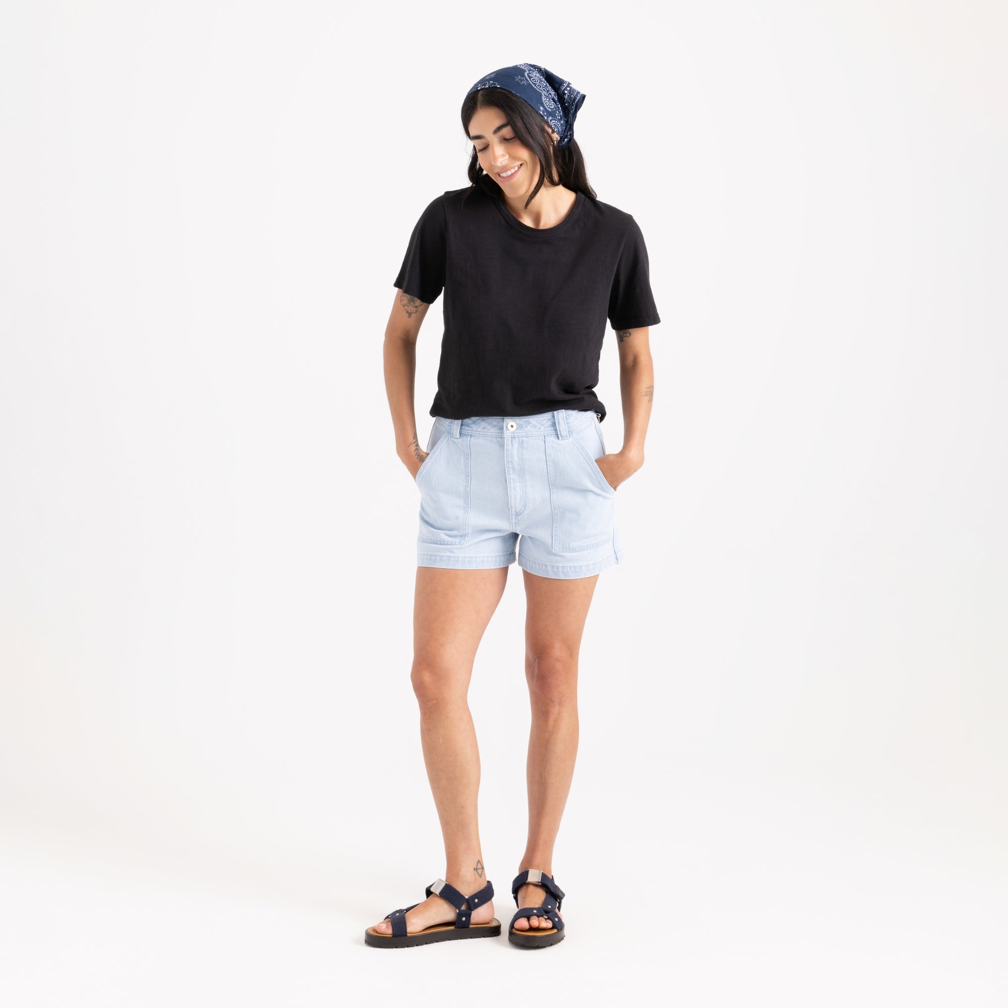 HWY Shorts - Hell gebleichter Denim (Deutsche Ausgabe)