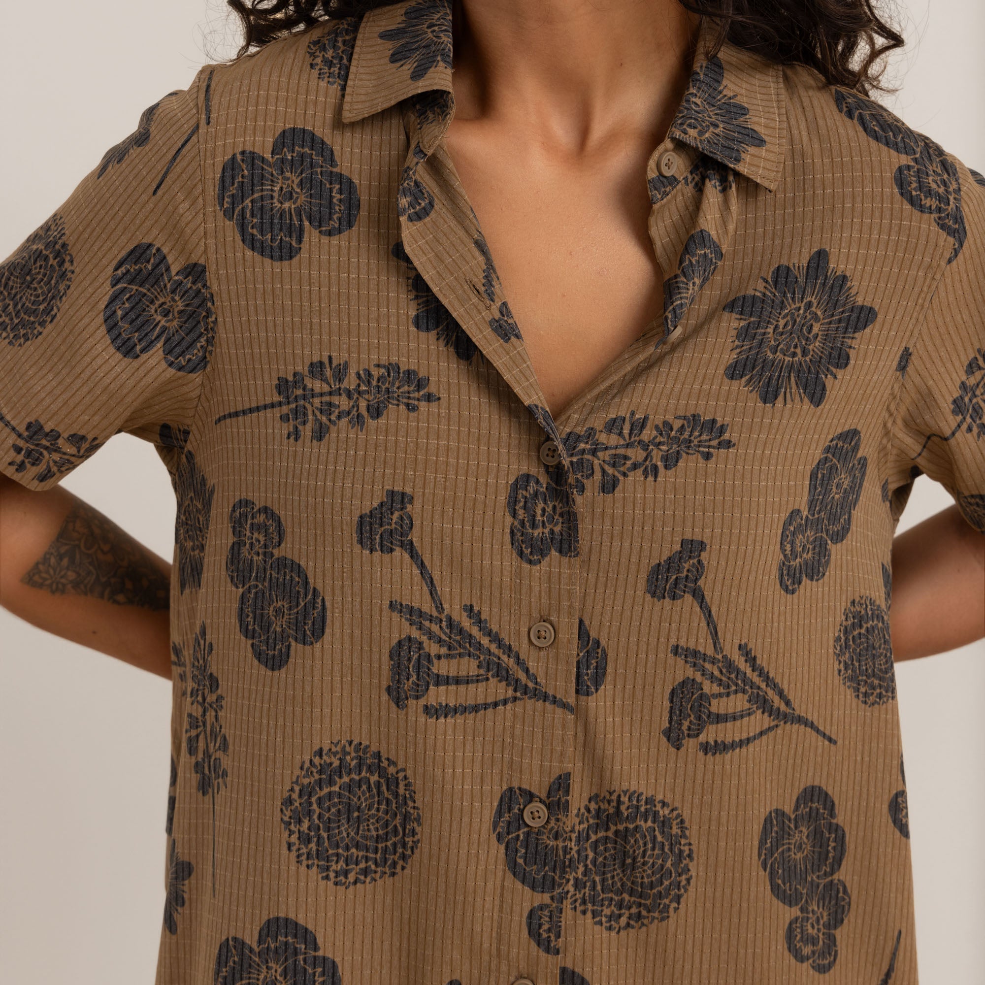 Bless Up Dress von Dark Khaki