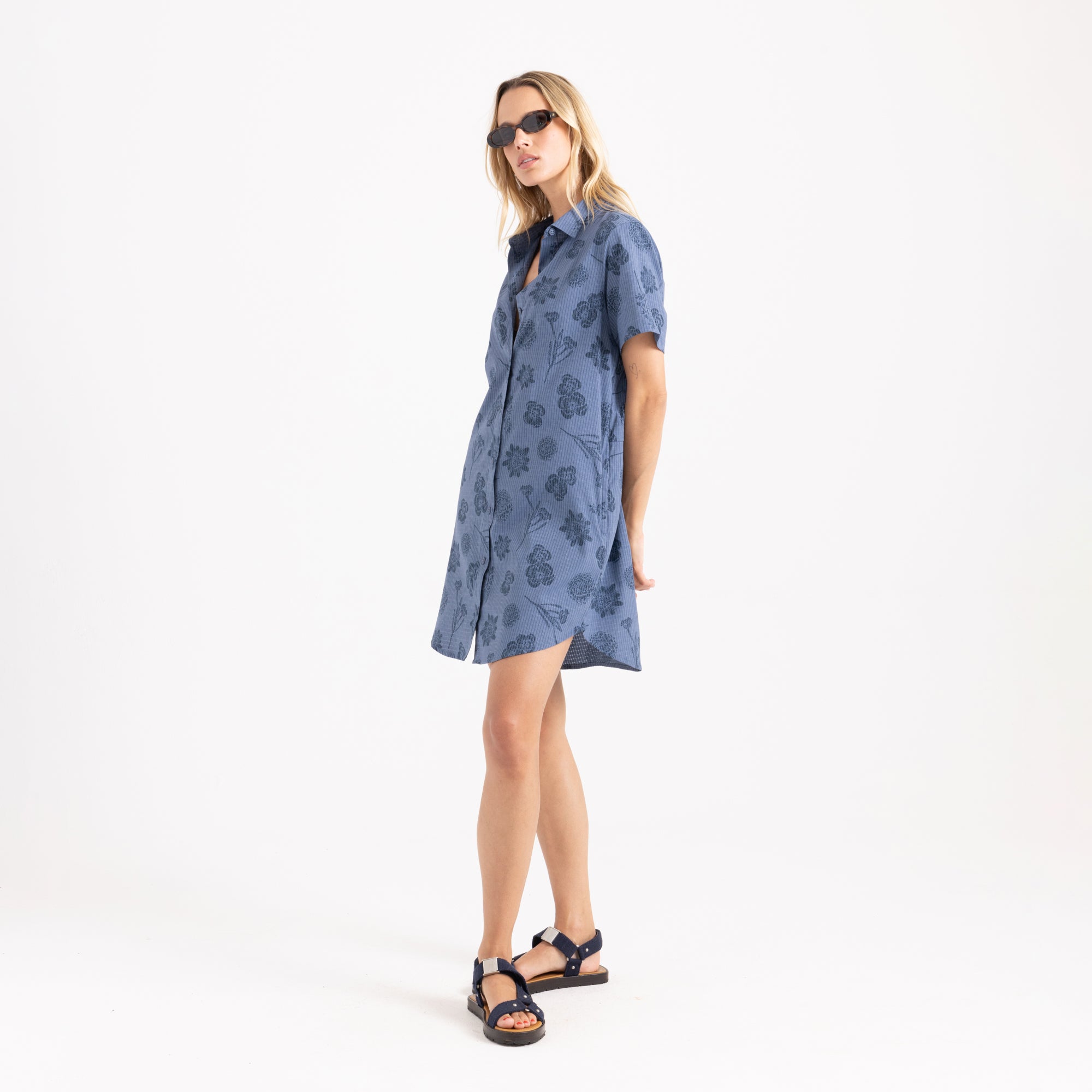 Bless Up Dress - Washed Indigo (Deutsche Ausgabe)