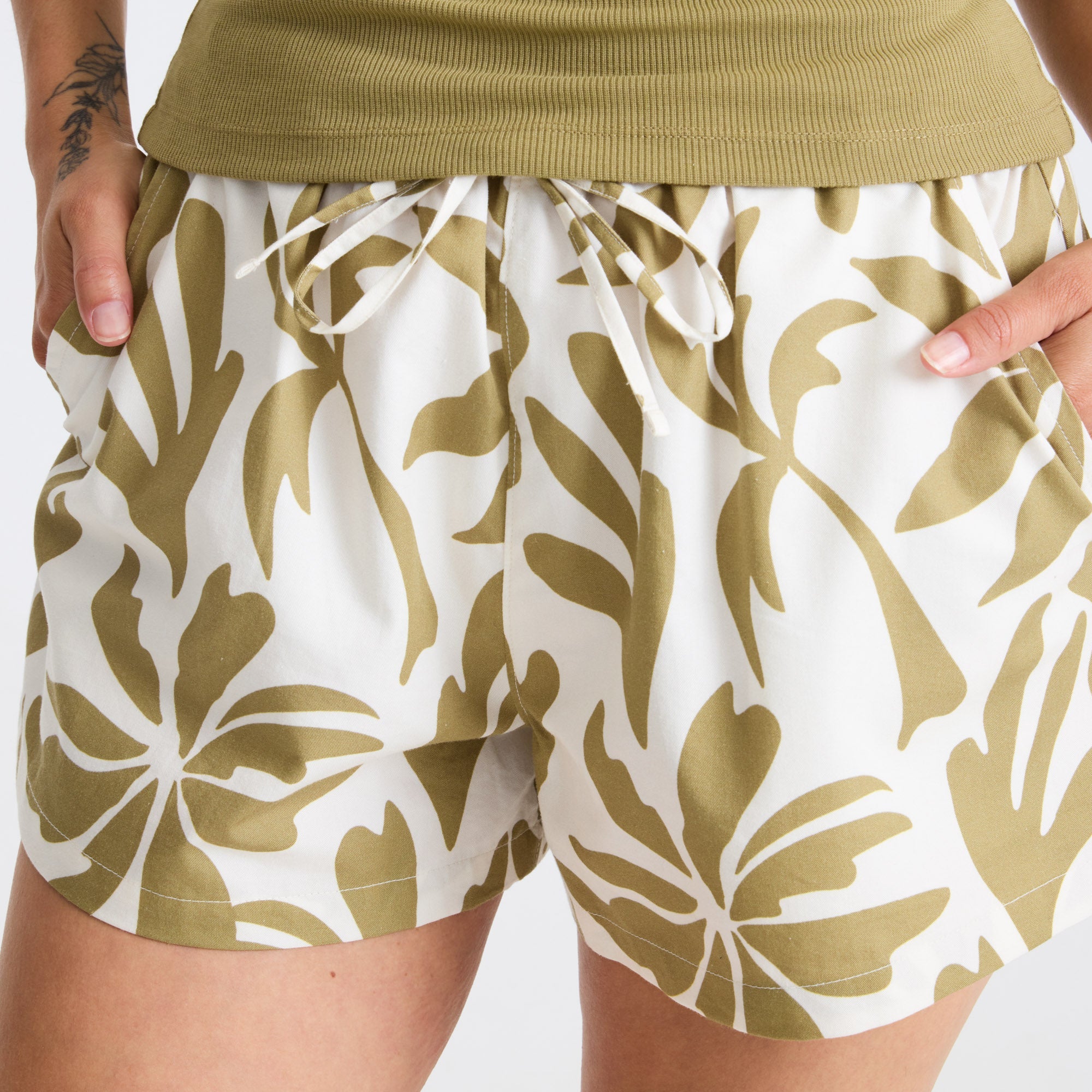 Costa Shorts - Dusty Olivgrün