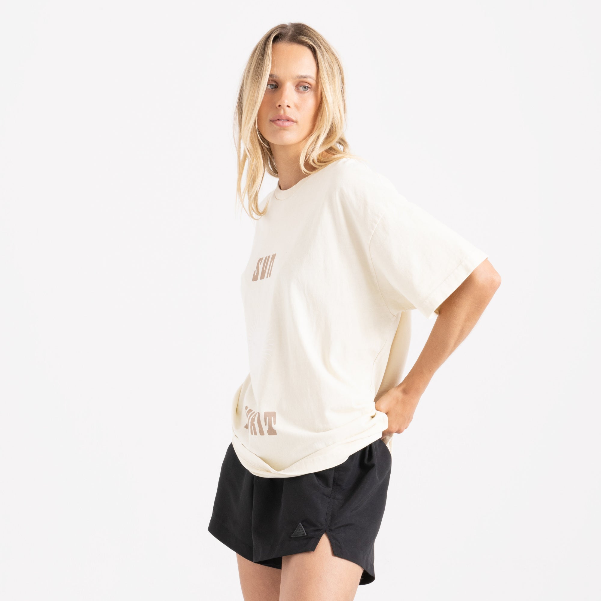 Sun Oversized Premium-T-Shirt - Knochen