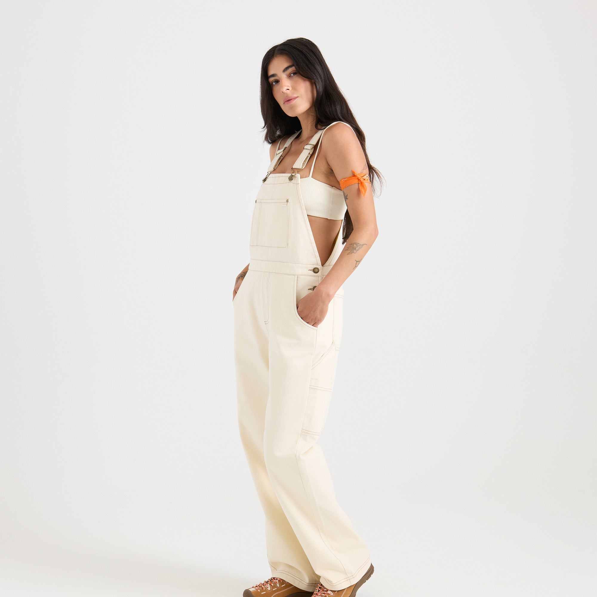 HWY 1 Gesamt-Jumpsuit - Knochen