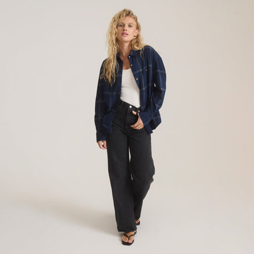 Amberley Light Langarm Flannel für Deep Marineblau