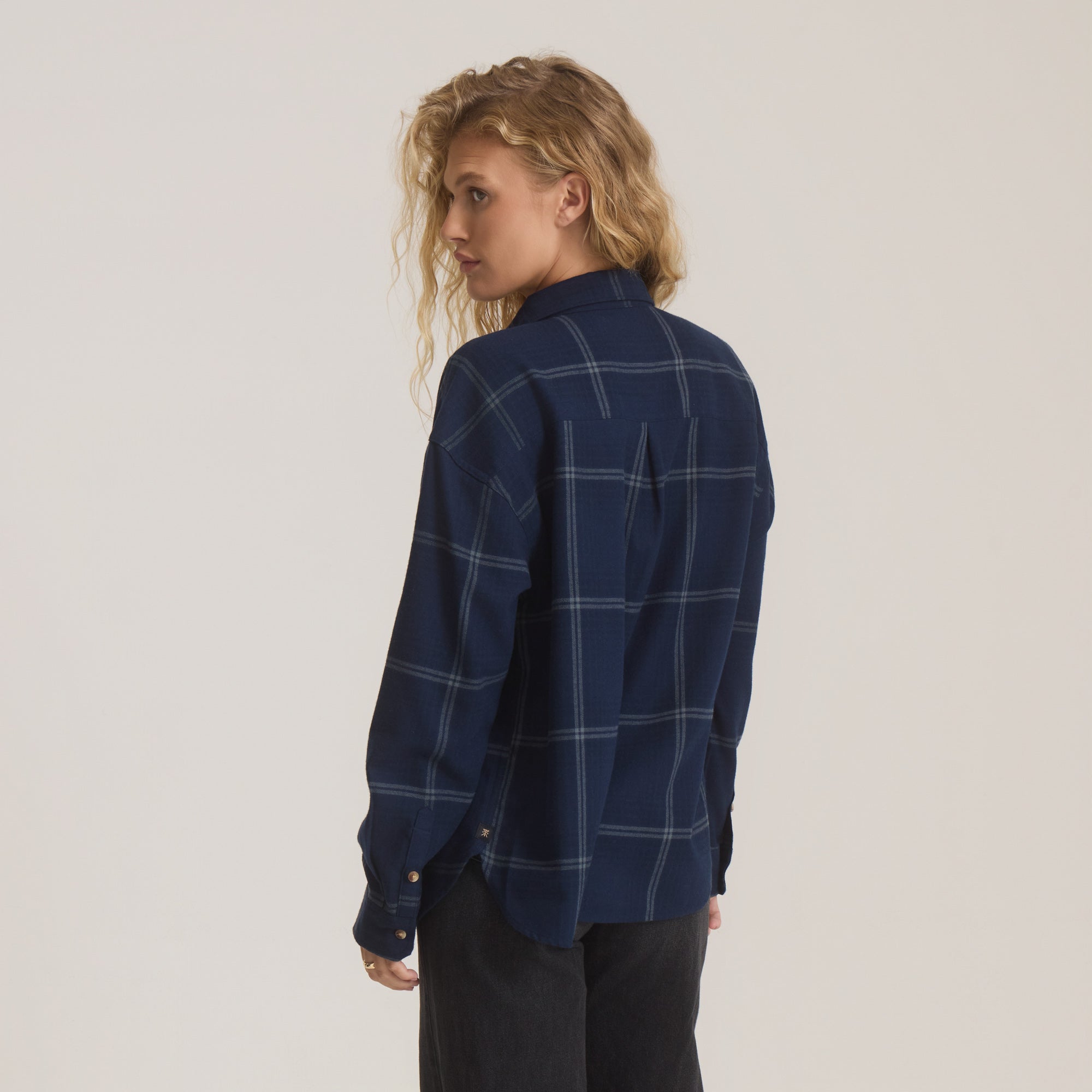 Amberley Light Langarm Flannel für Deep Marineblau