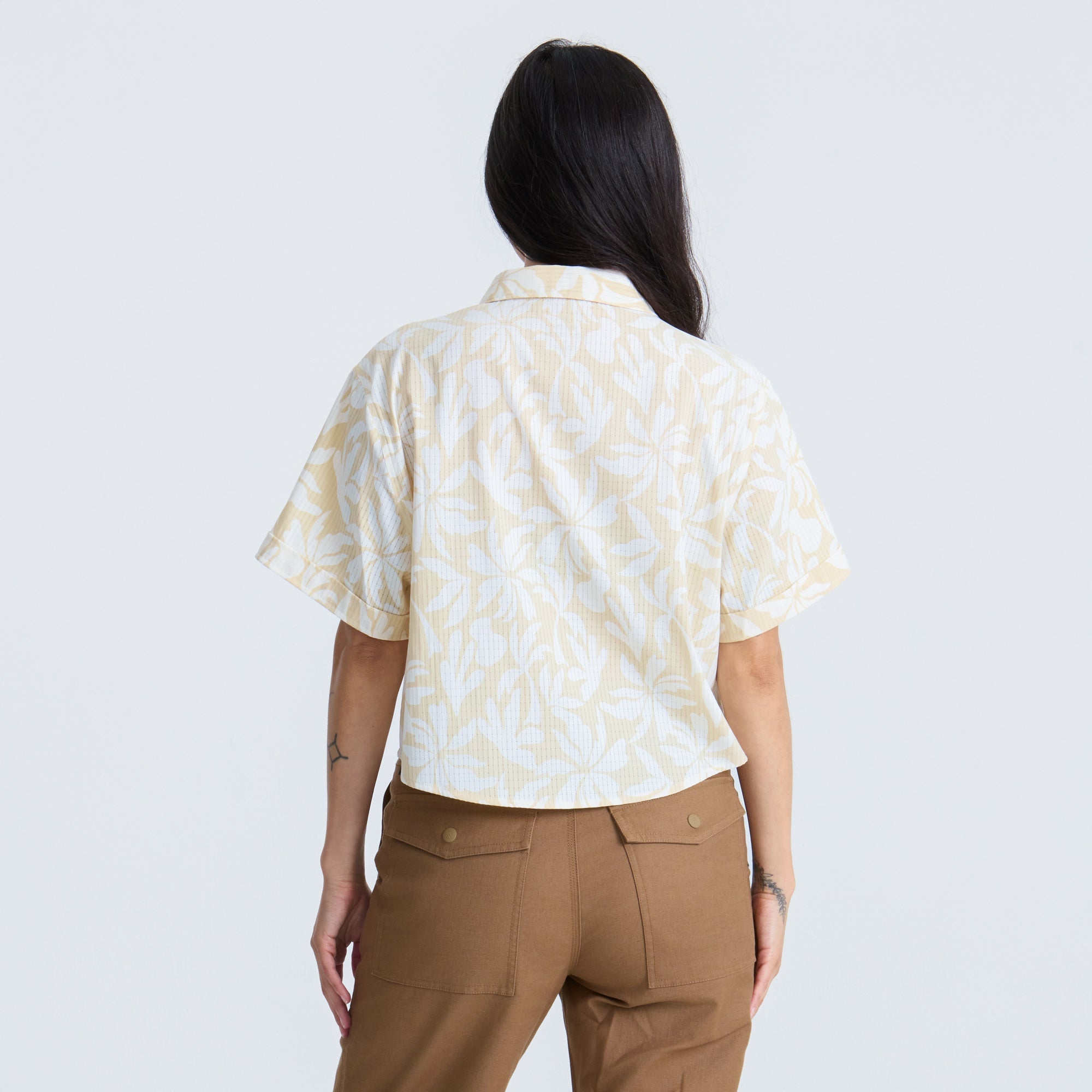 Bless Up Kurz geschnitten Button Up Shirt - Sand