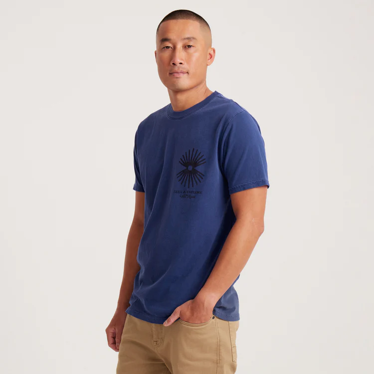 Suchen und erkunden Sie Premium-T-Shirt - Schiefergrau