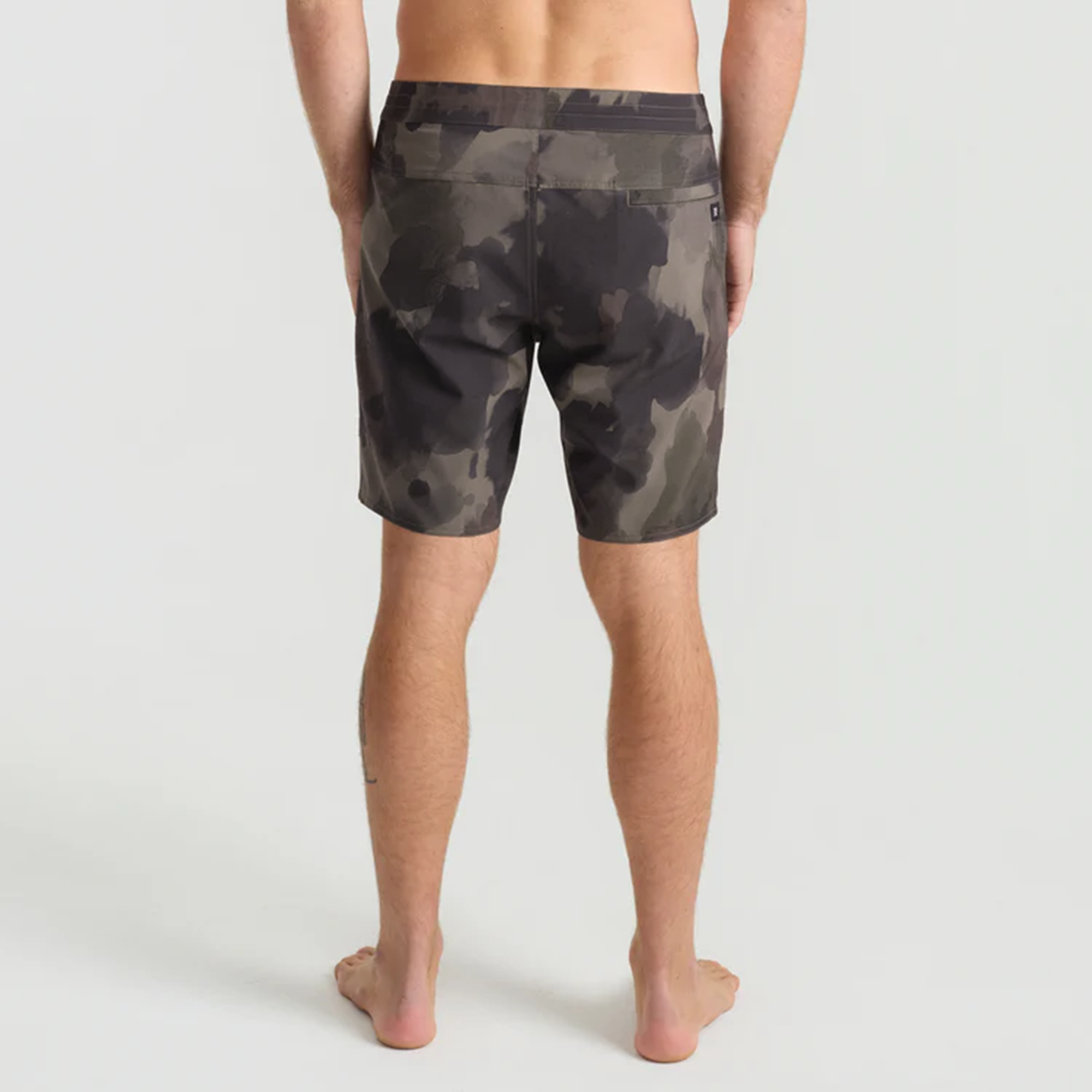 Venture Hybrid 18.5' Trunk - Camo